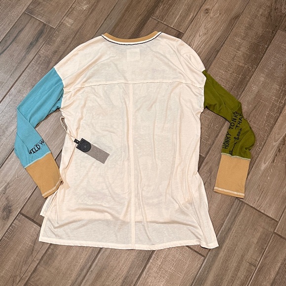 Double D Ranch Cowpoke Gallery Long Sleeve Top - Picture 4 of 9